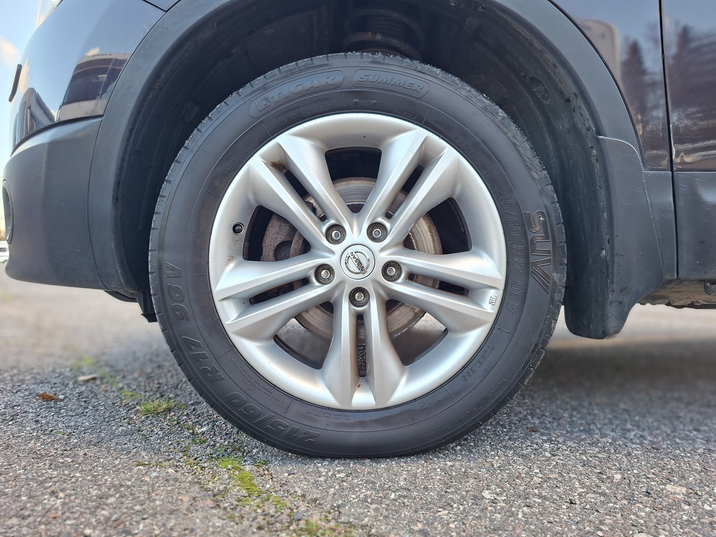 NISSAN Qashqai 2012