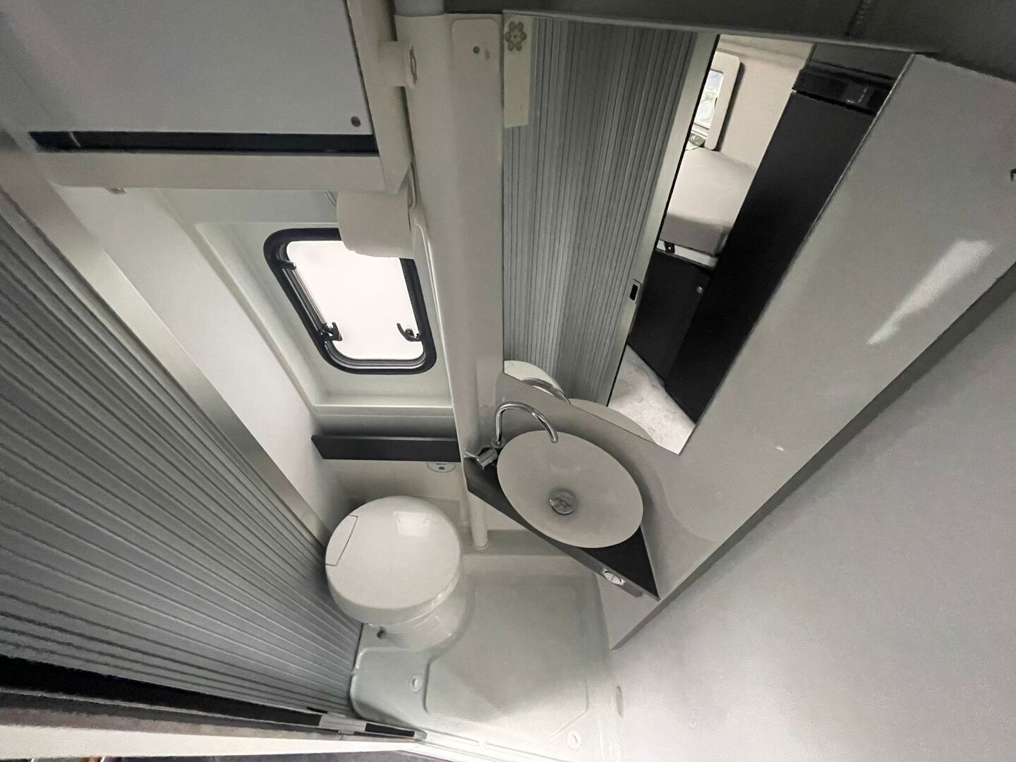 ADRIA Twin Supreme 640 SLB 2020