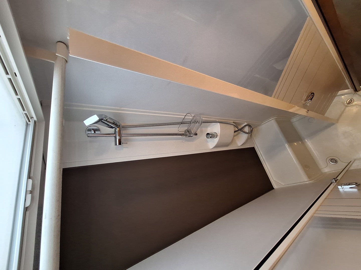 ADRIA Matrix Axess 670 SL 2020