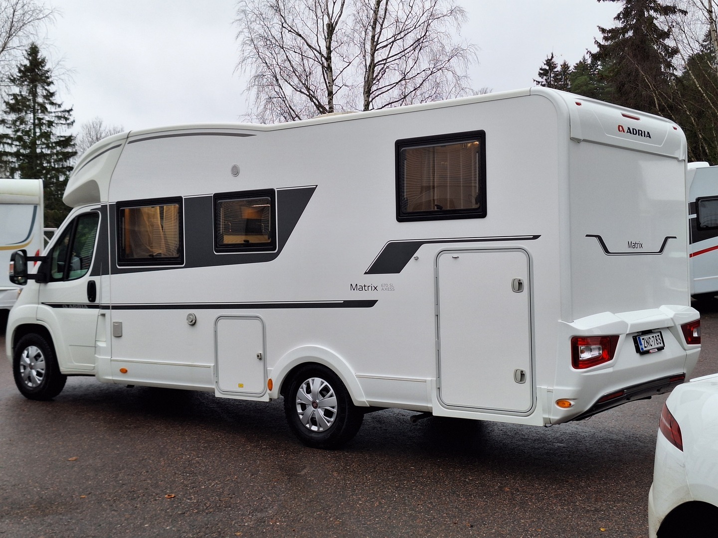 ADRIA Matrix Axess 670 SL 2020