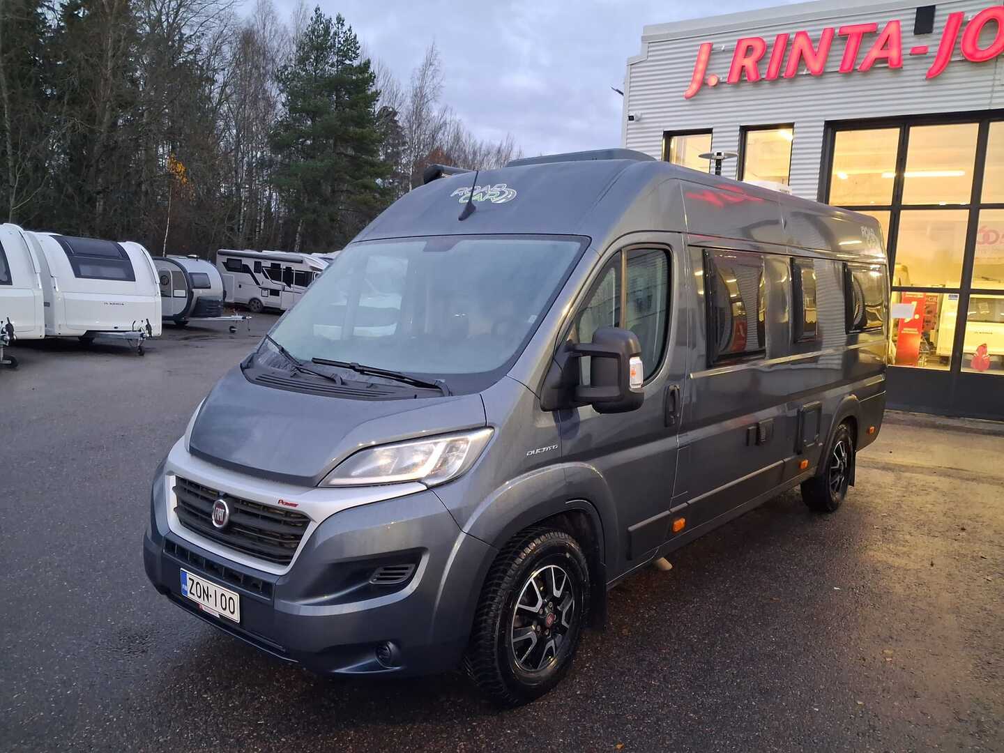 PÖSSL ROADCAR VAN R 640 2022