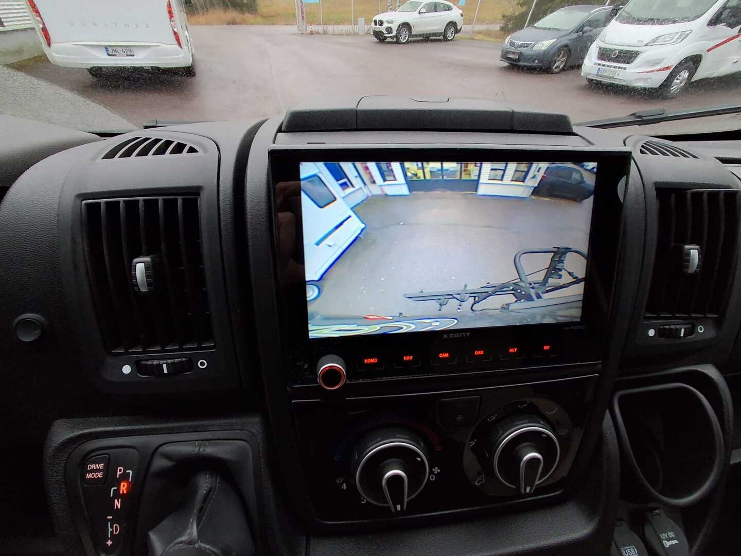 PÖSSL ROADCAR VAN R 640 2022