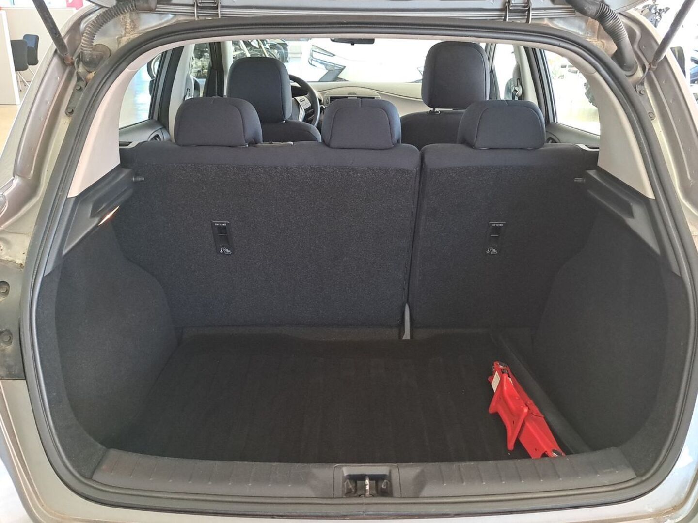 NISSAN Pulsar 2015