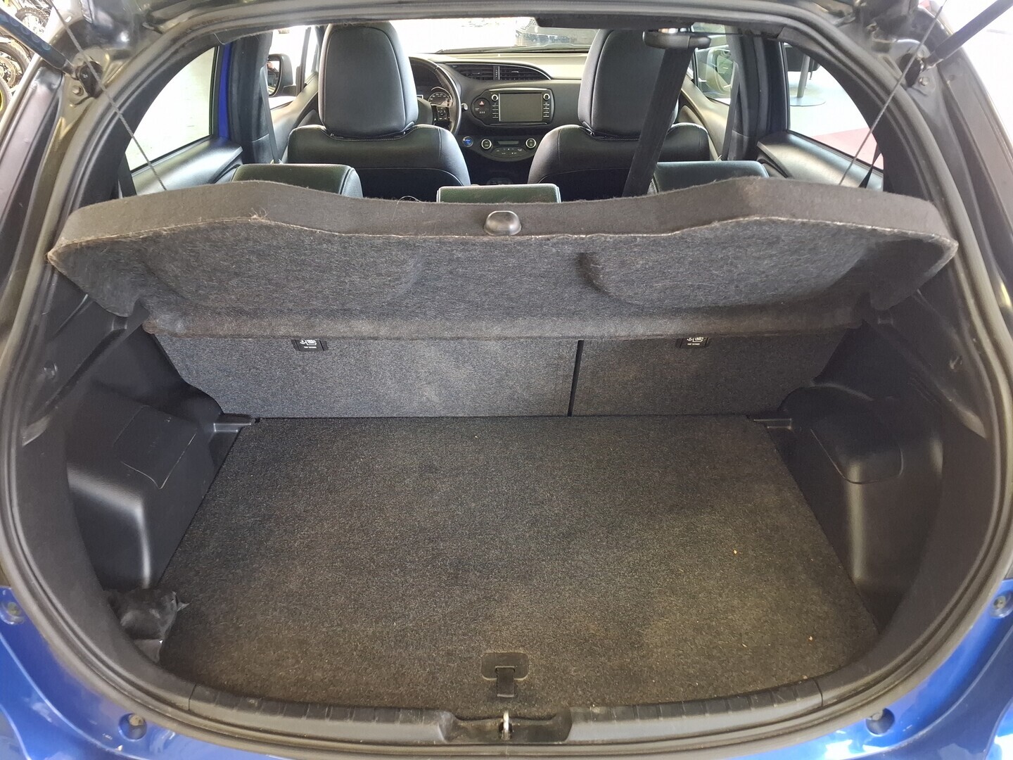 TOYOTA Yaris 2019