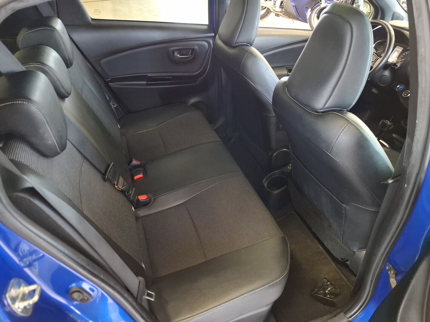 TOYOTA Yaris 2019