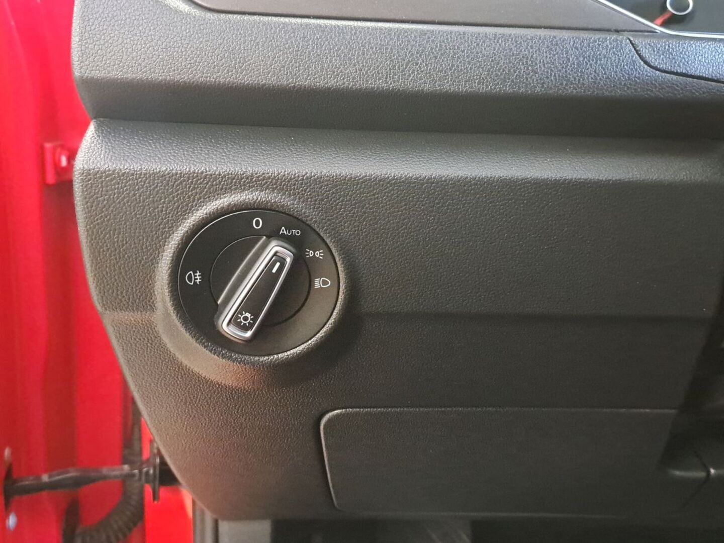 VOLKSWAGEN T-Roc 2019