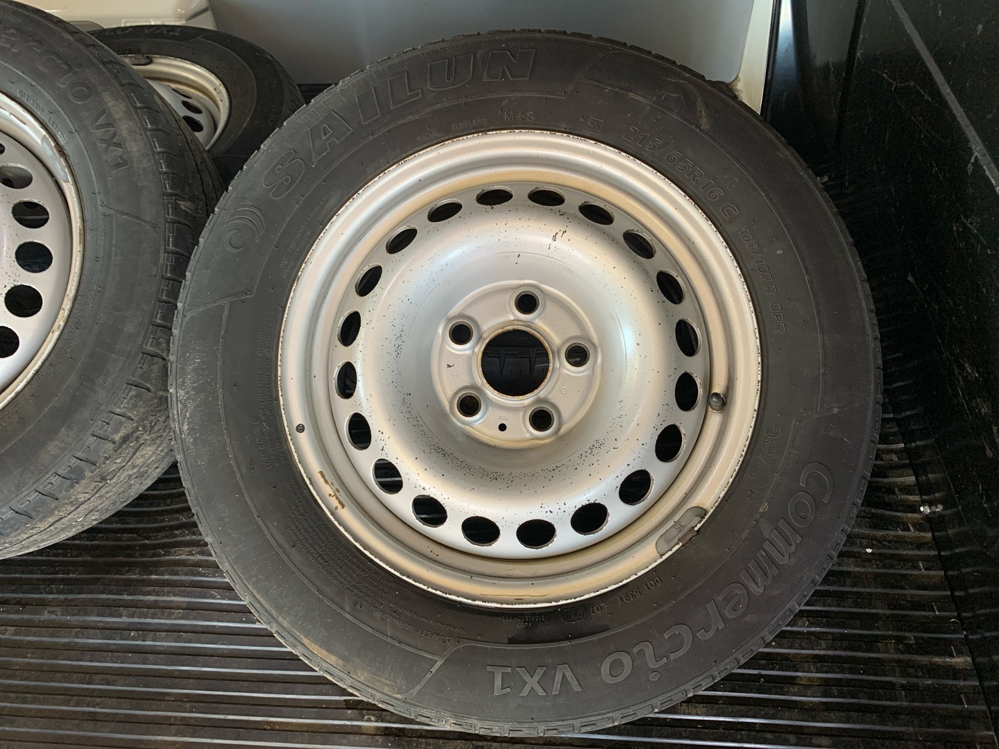 VOLKSWAGEN Transporter 2019