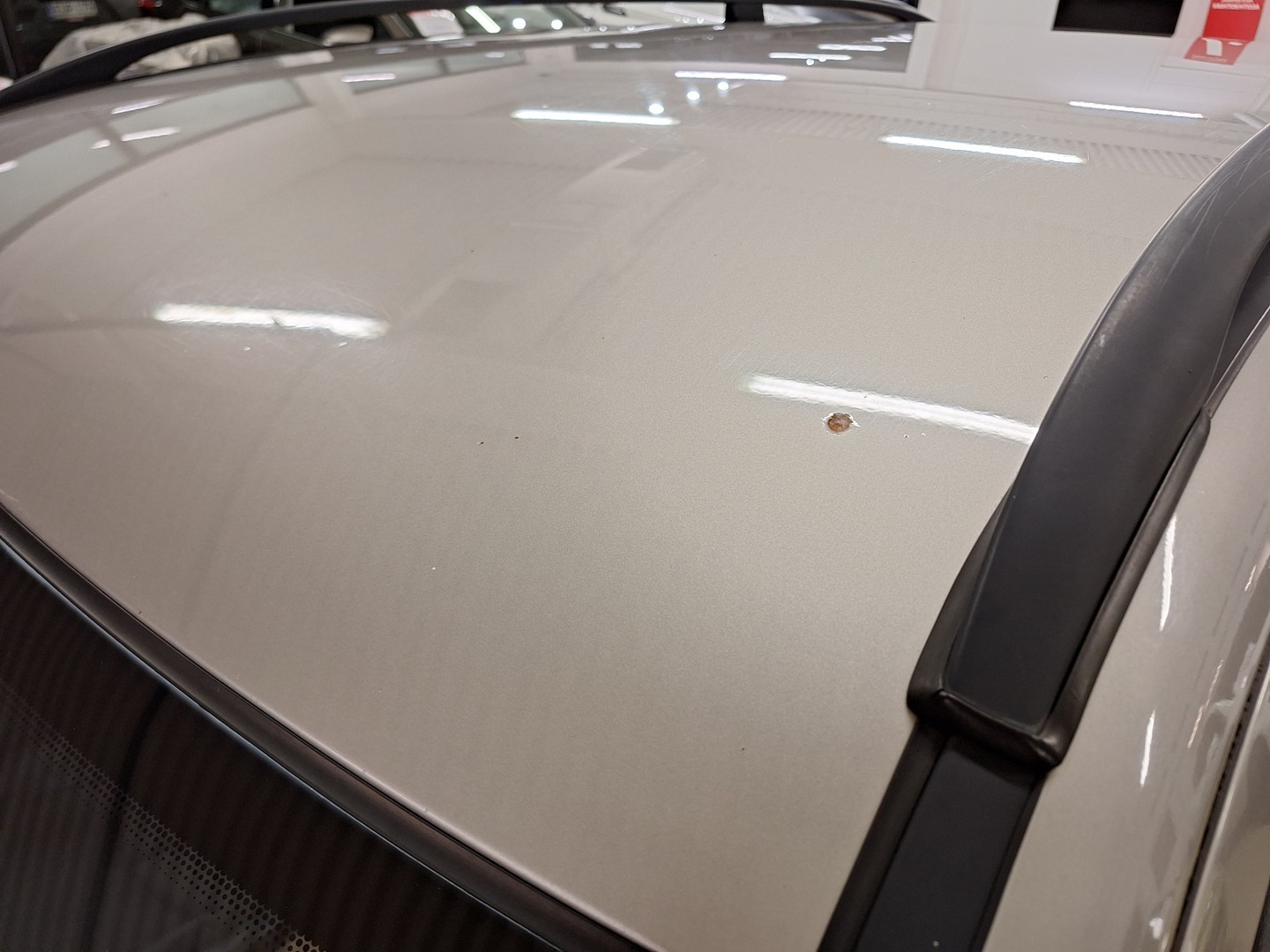 MERCEDES-BENZ E 2004