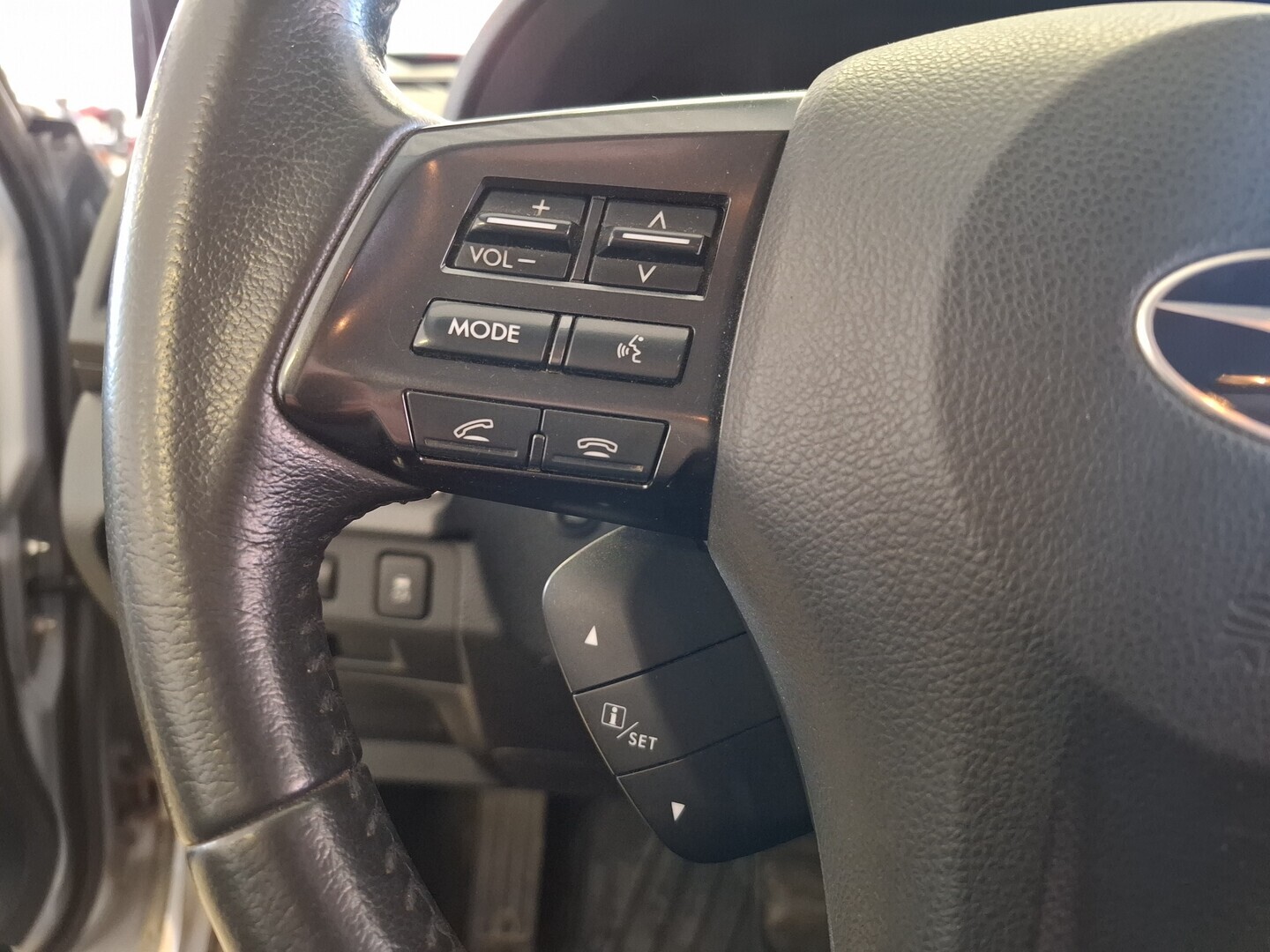 SUBARU XV 2013