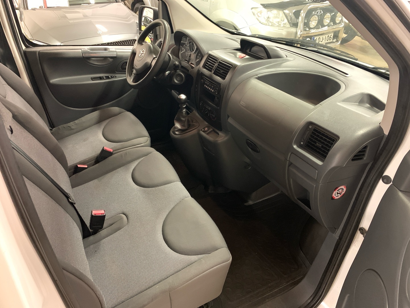 TOYOTA Proace 2015