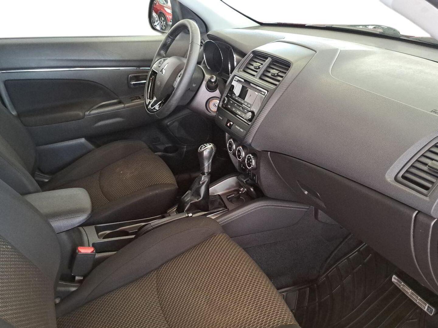 MITSUBISHI ASX 2019