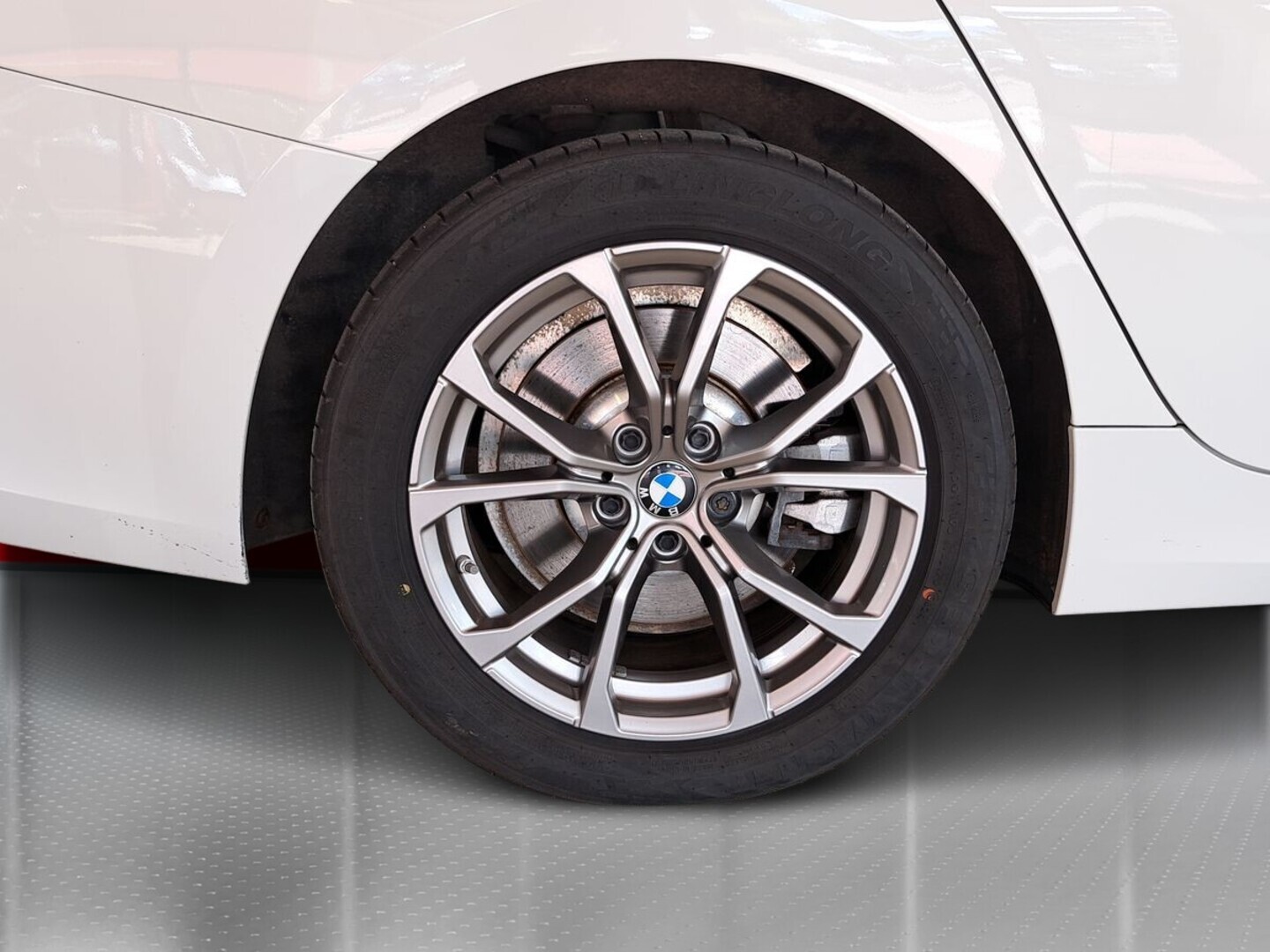 BMW 330 2020