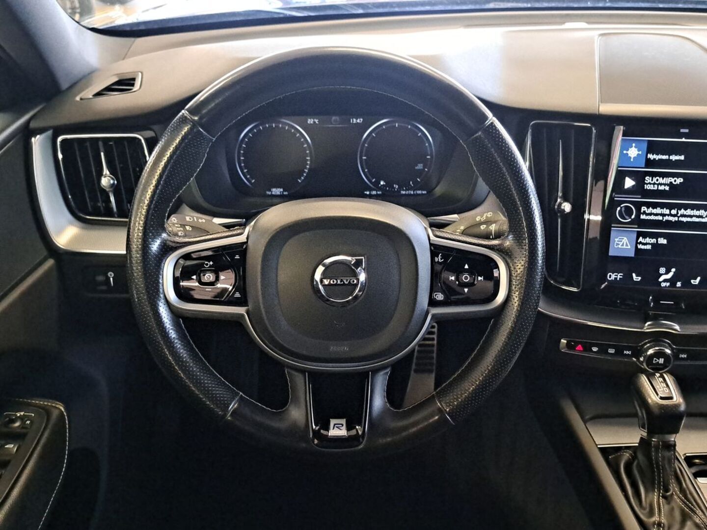 VOLVO XC60 17