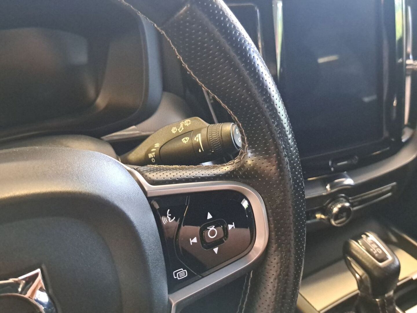 VOLVO XC60 26