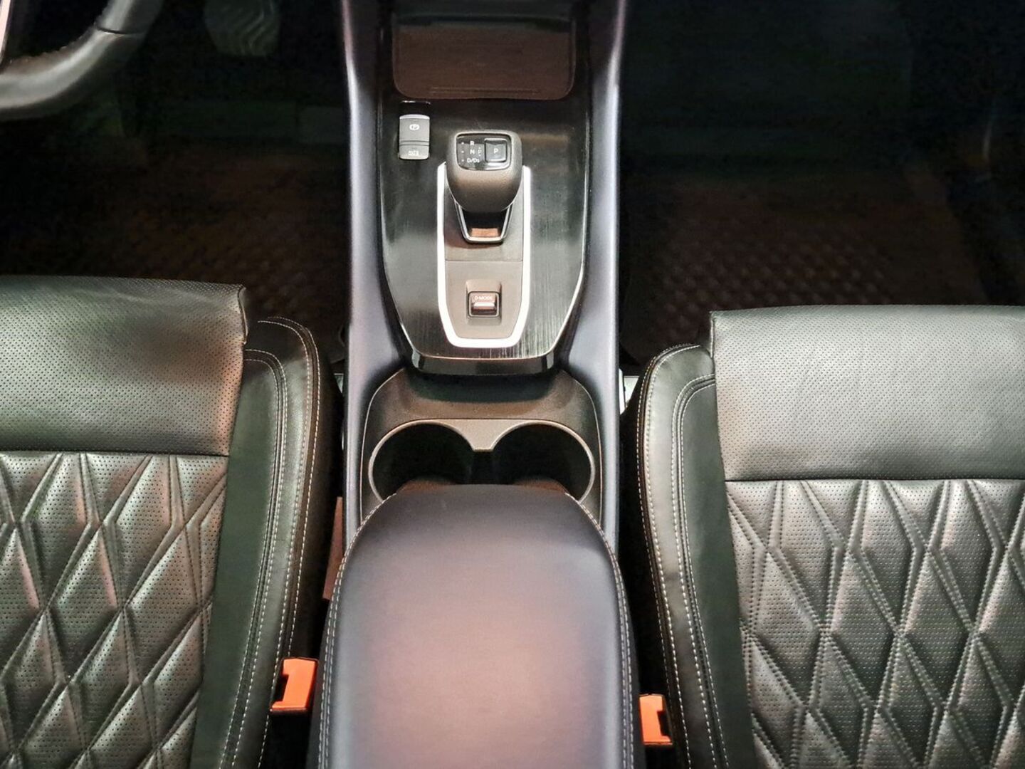 NISSAN Qashqai 18