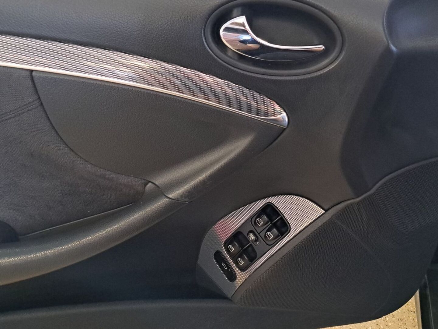 MERCEDES-BENZ CLK 2005