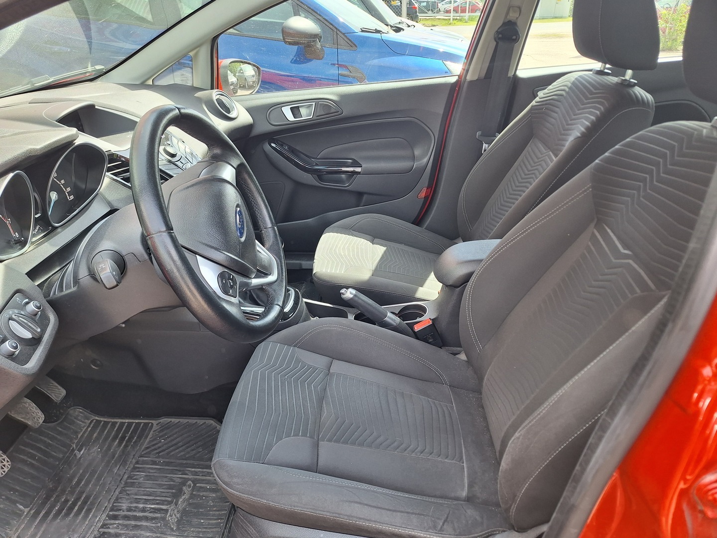 FORD Fiesta 2013