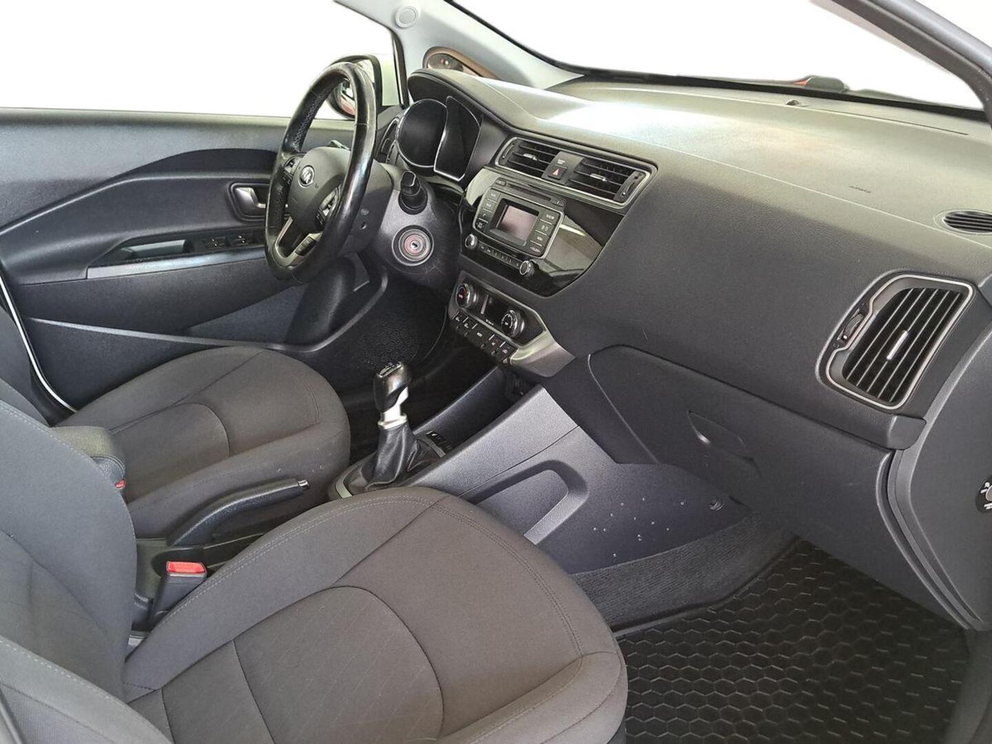 KIA Rio 2016
