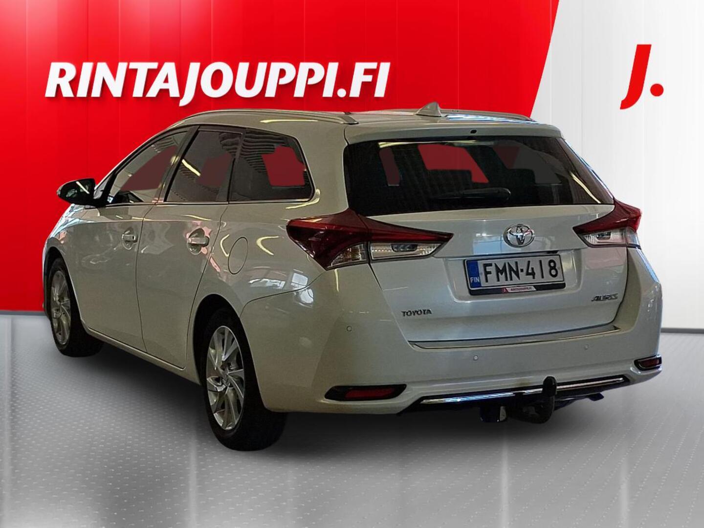 TOYOTA Auris 2