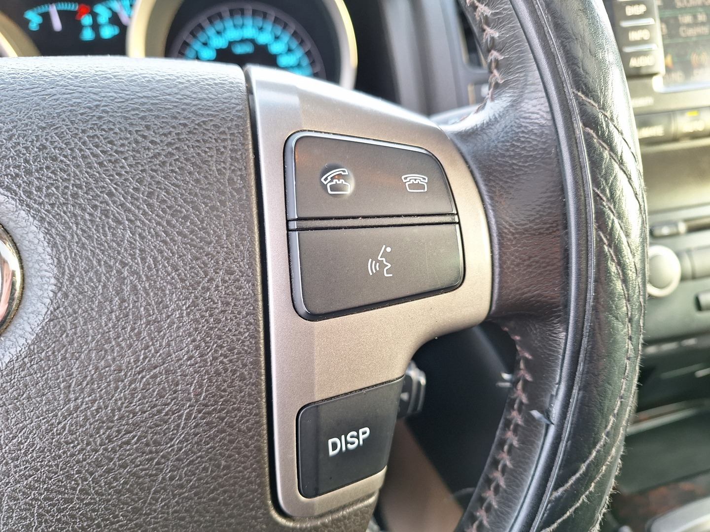 TOYOTA Land Cruiser 2008