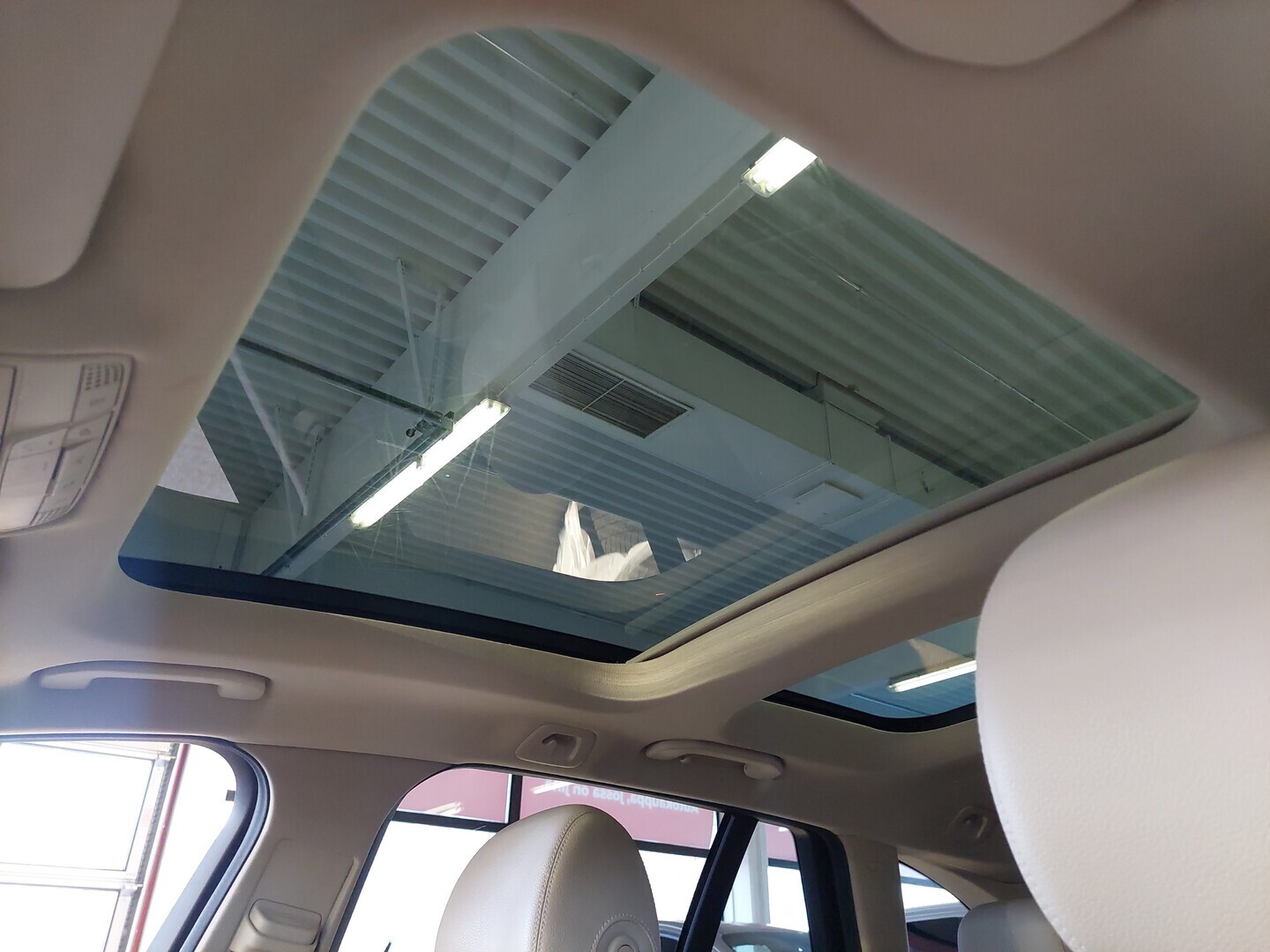 MERCEDES-BENZ C 2015