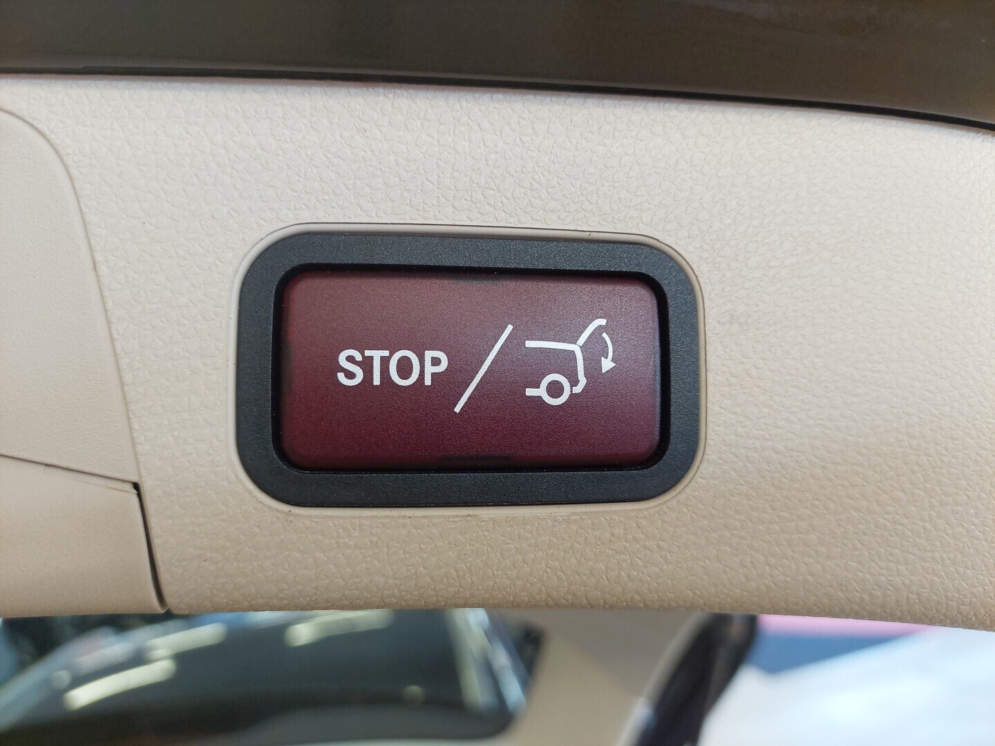 MERCEDES-BENZ C 2015