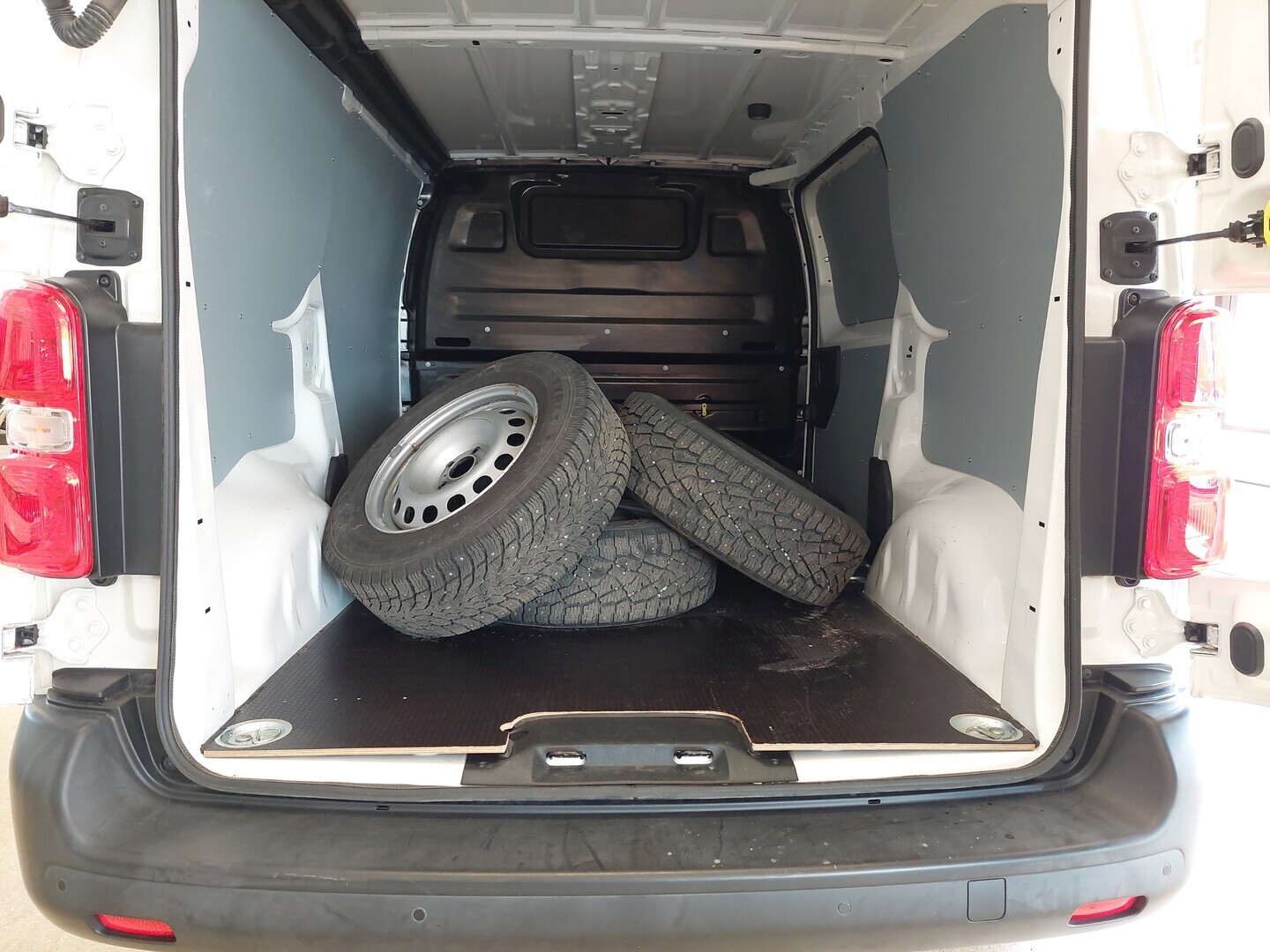 OPEL Vivaro 2021
