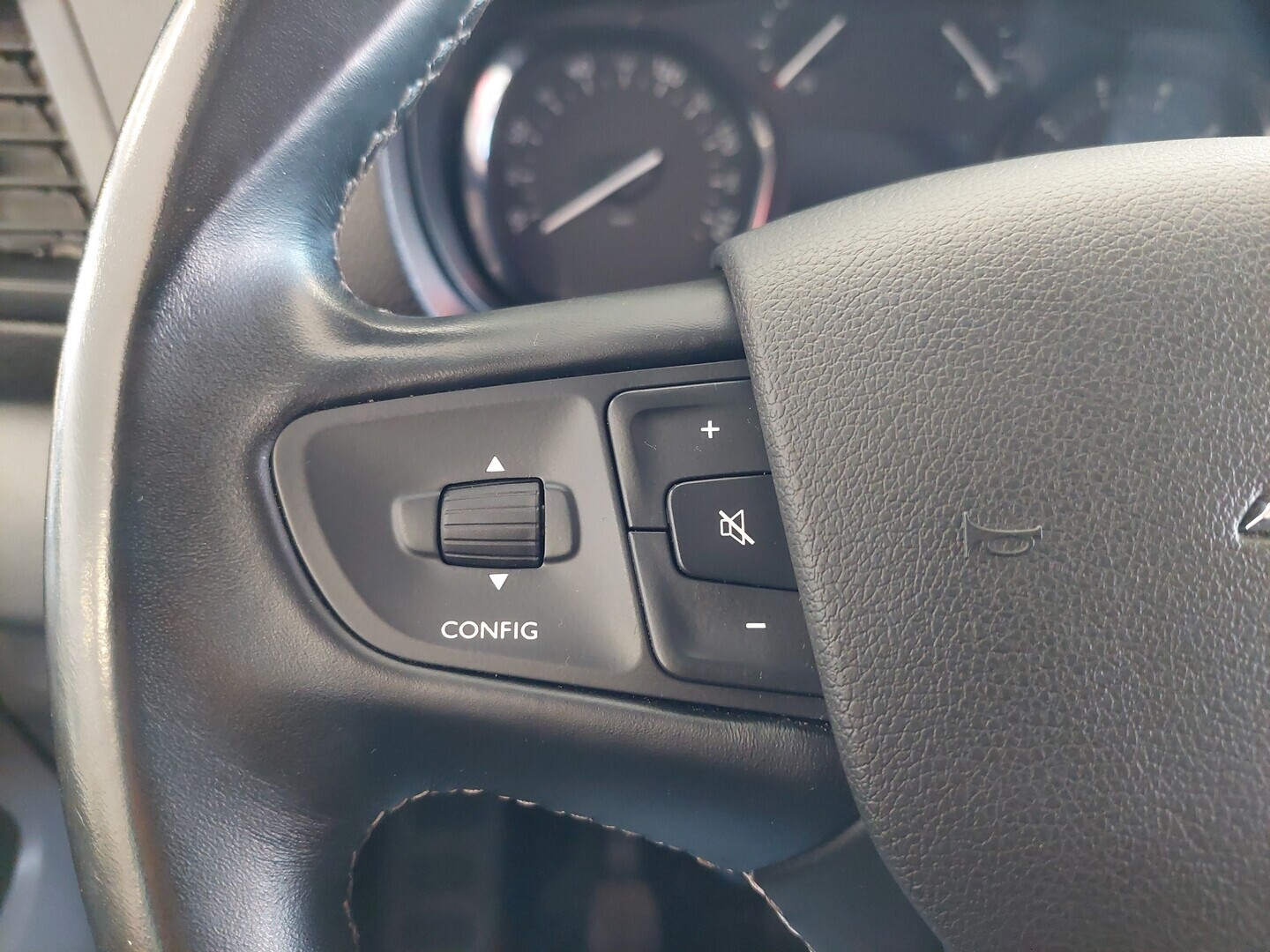 OPEL Vivaro 2021