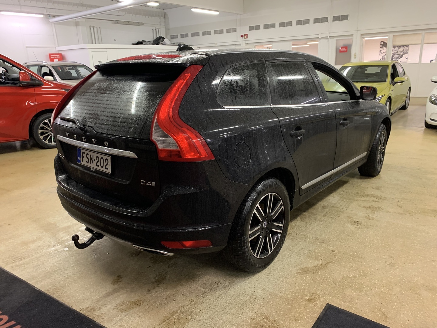 VOLVO XC60 2016