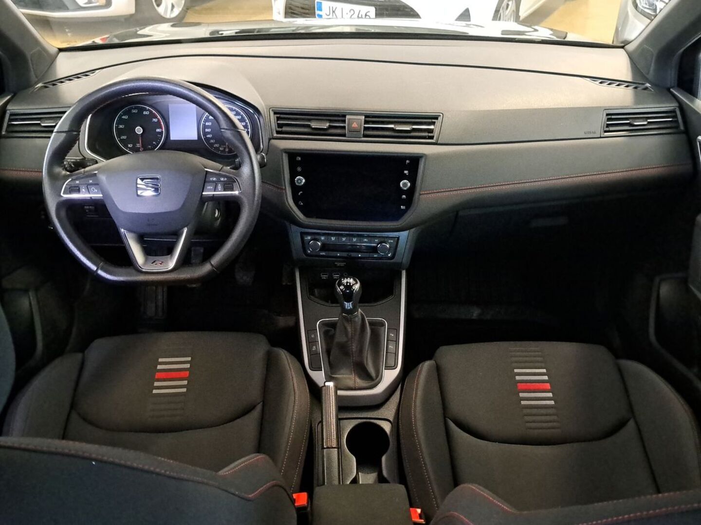 SEAT Arona 12