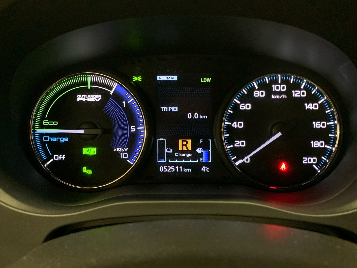 MITSUBISHI Outlander PHEV 2020