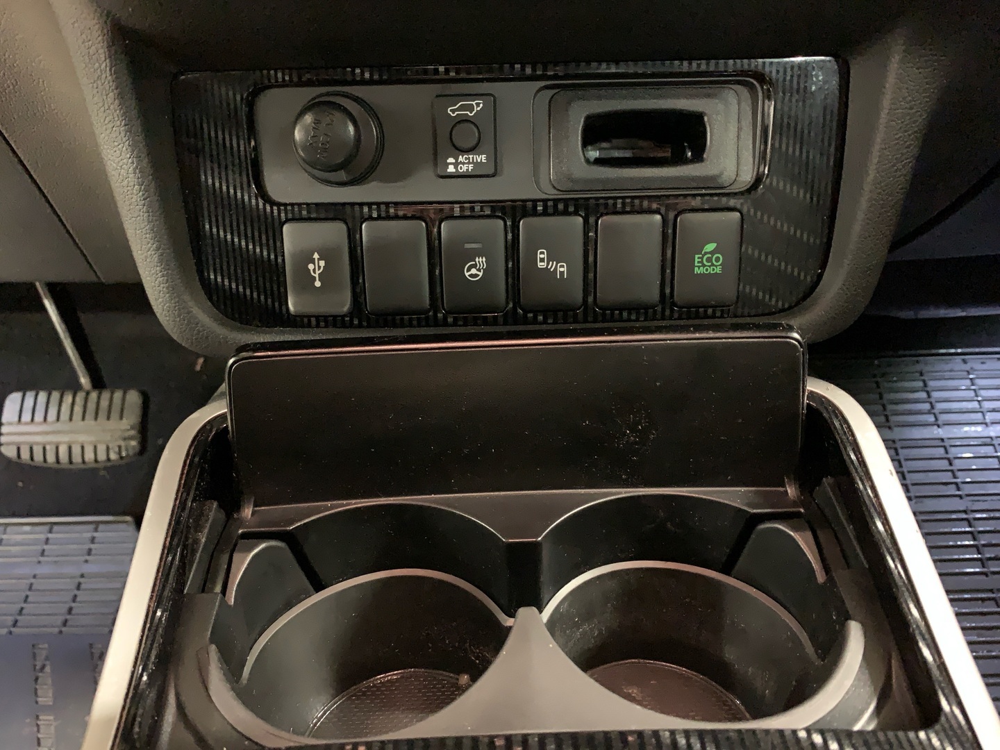 MITSUBISHI Outlander PHEV 2020