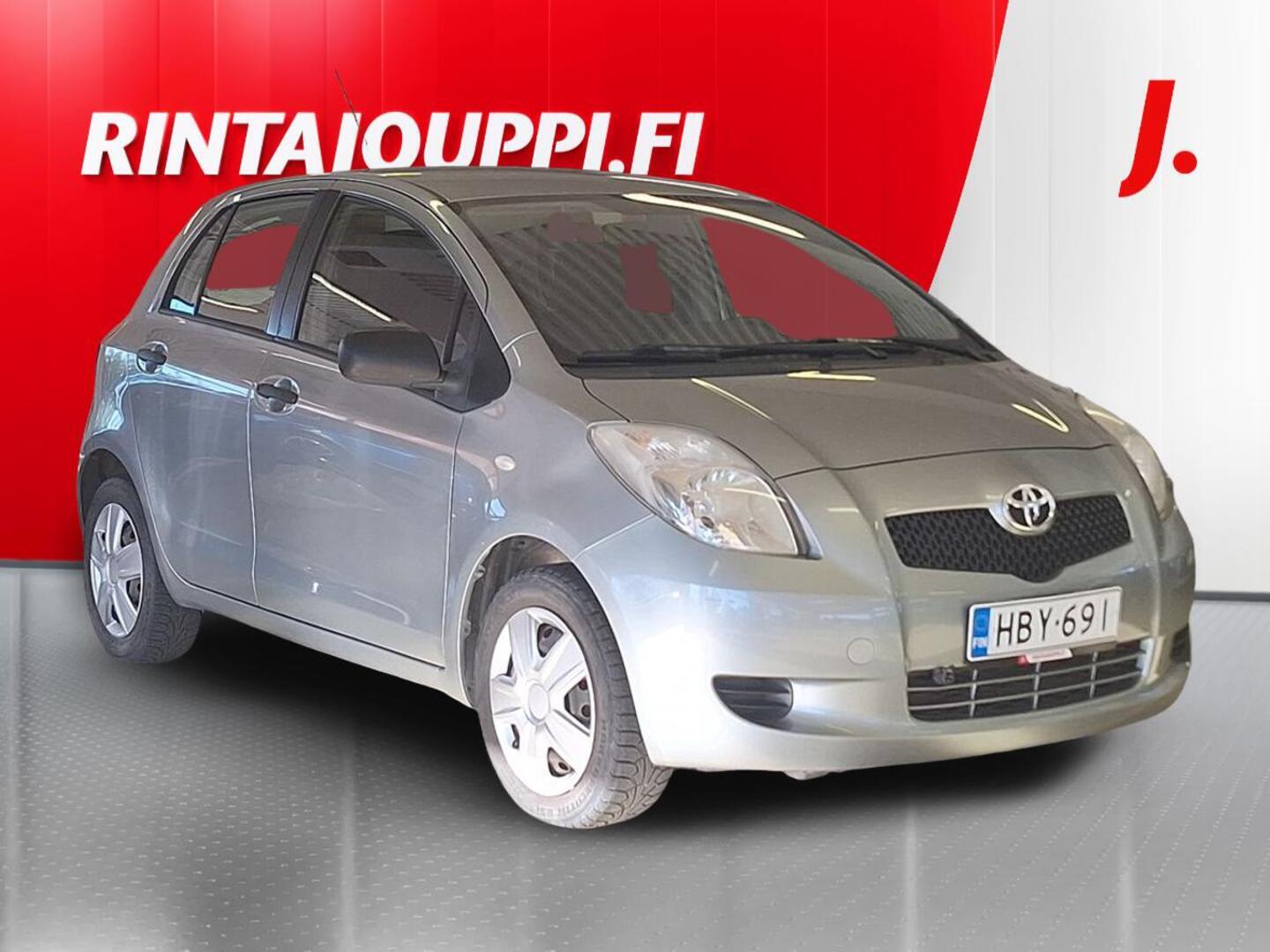 TOYOTA Yaris 1