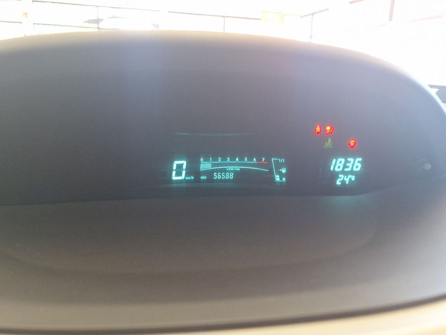 TOYOTA Yaris 19