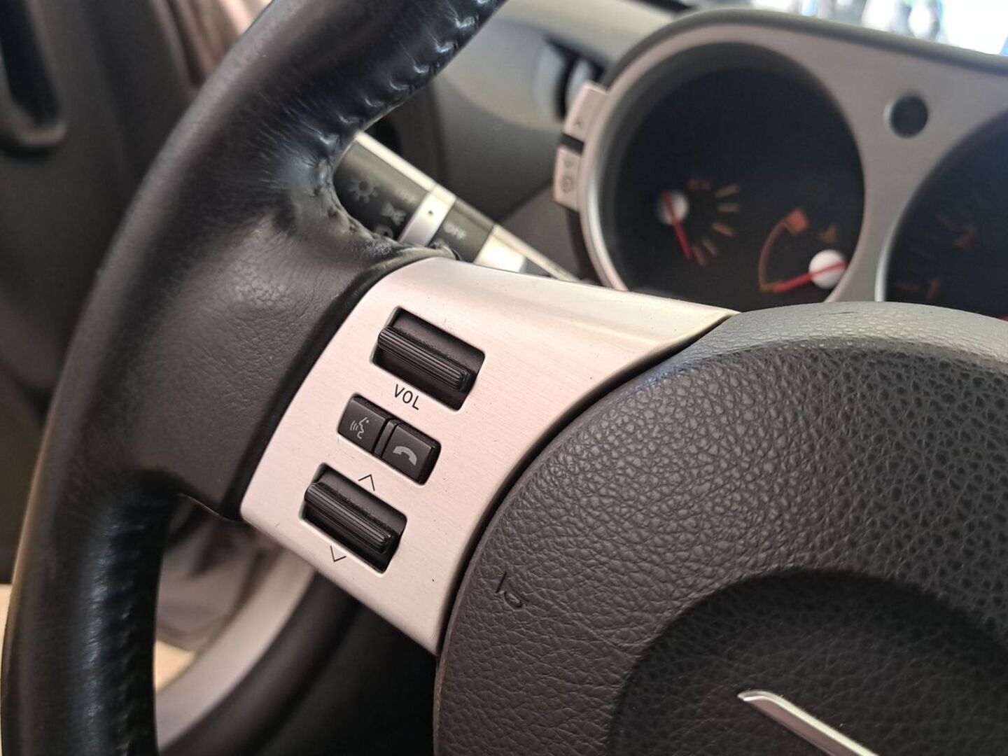 NISSAN 350Z 2004