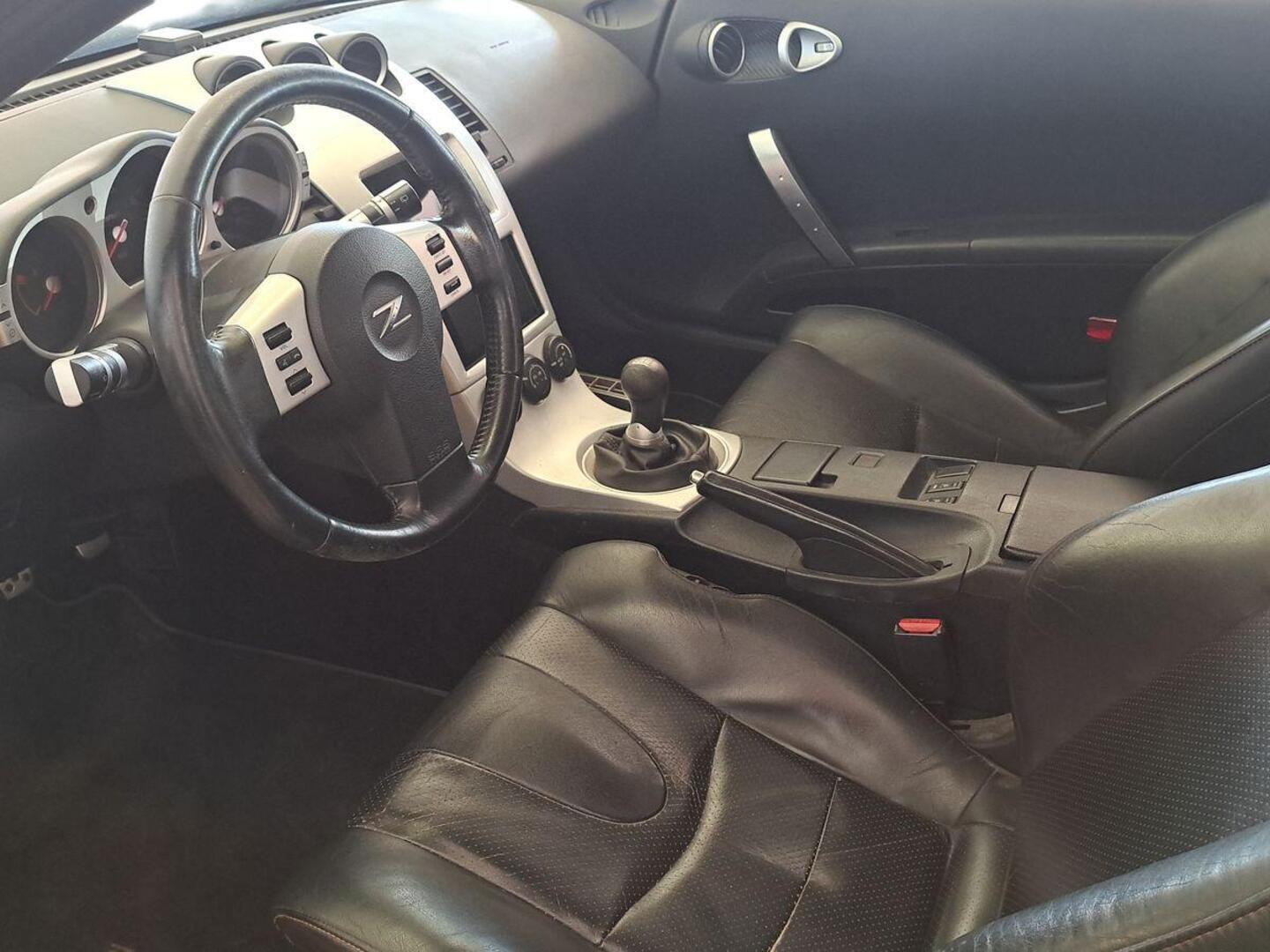NISSAN 350Z 2004