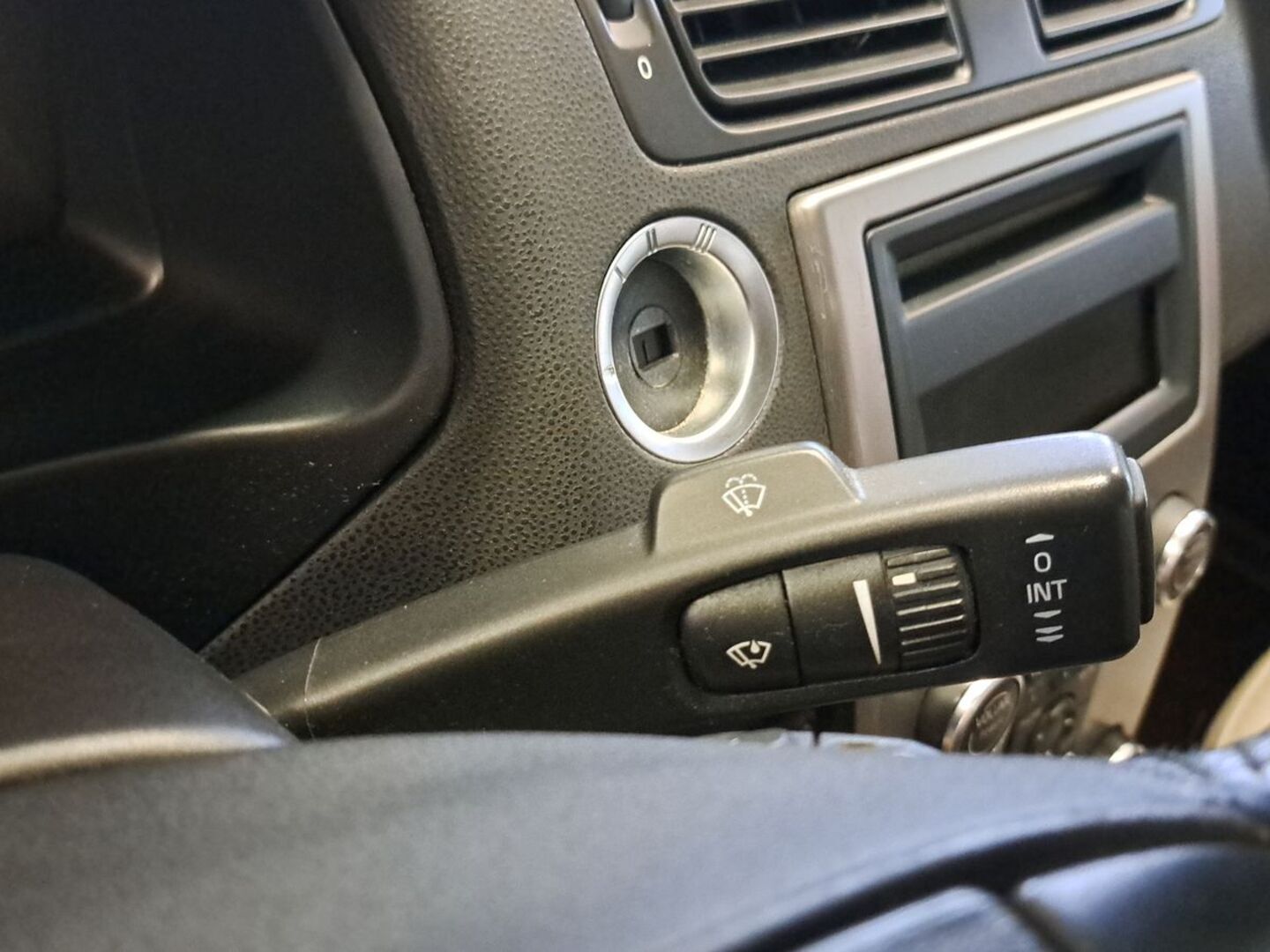 VOLVO C70 2006