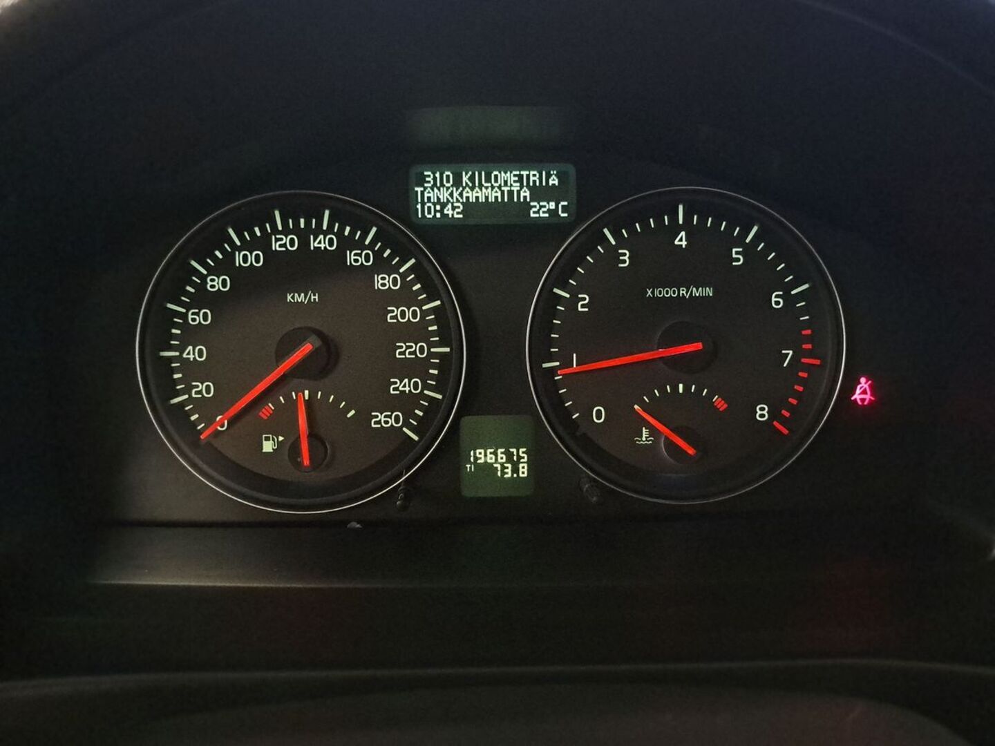 VOLVO C70 2006
