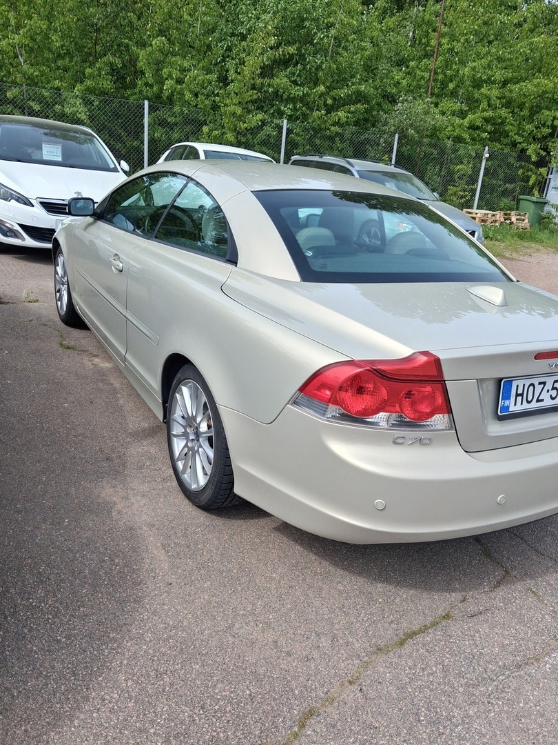VOLVO C70 2006