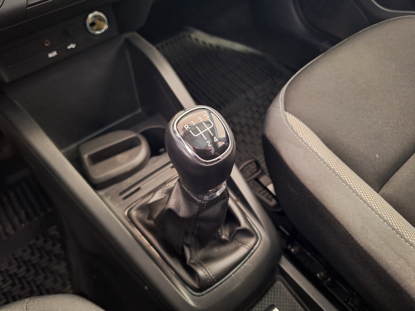 SKODA Fabia 2016