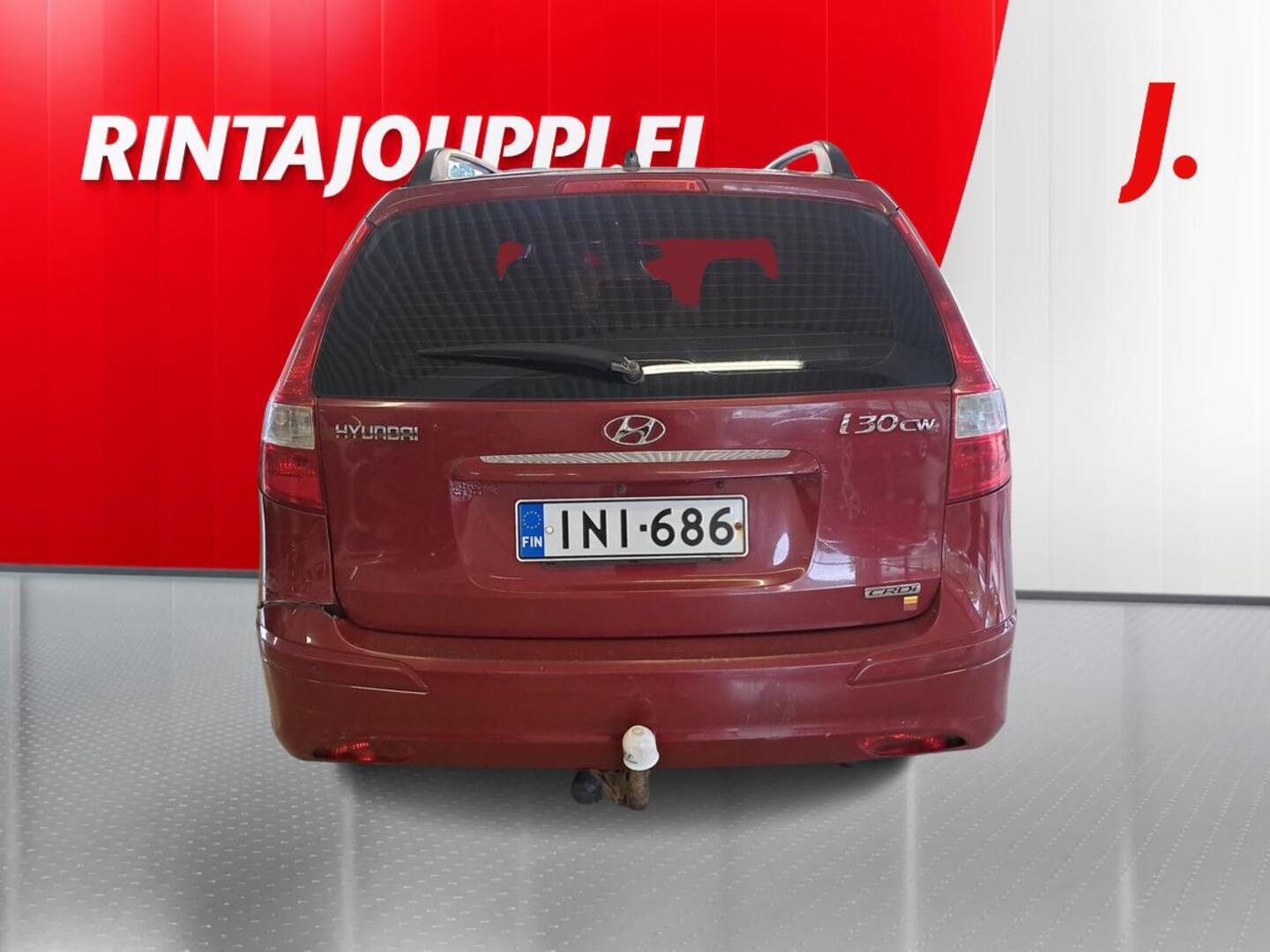 HYUNDAI i30 2010