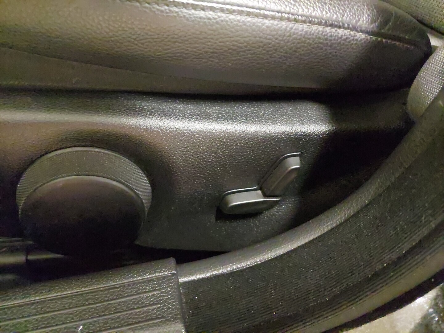 MERCEDES-BENZ C 2011