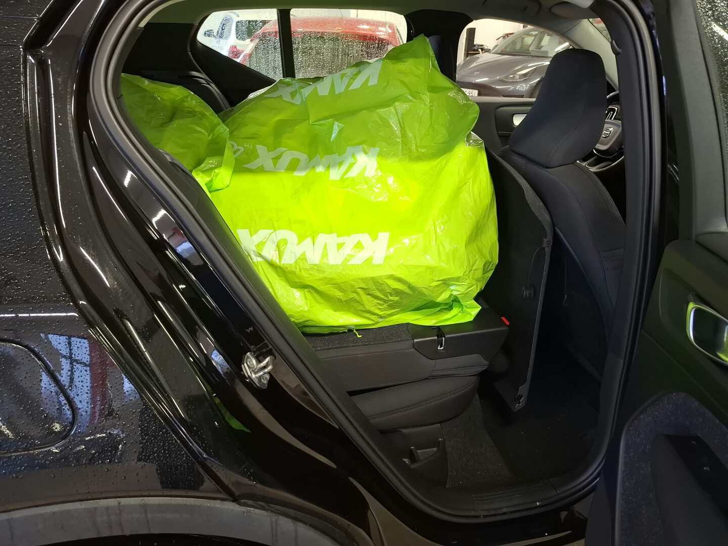 VOLVO XC40 2021