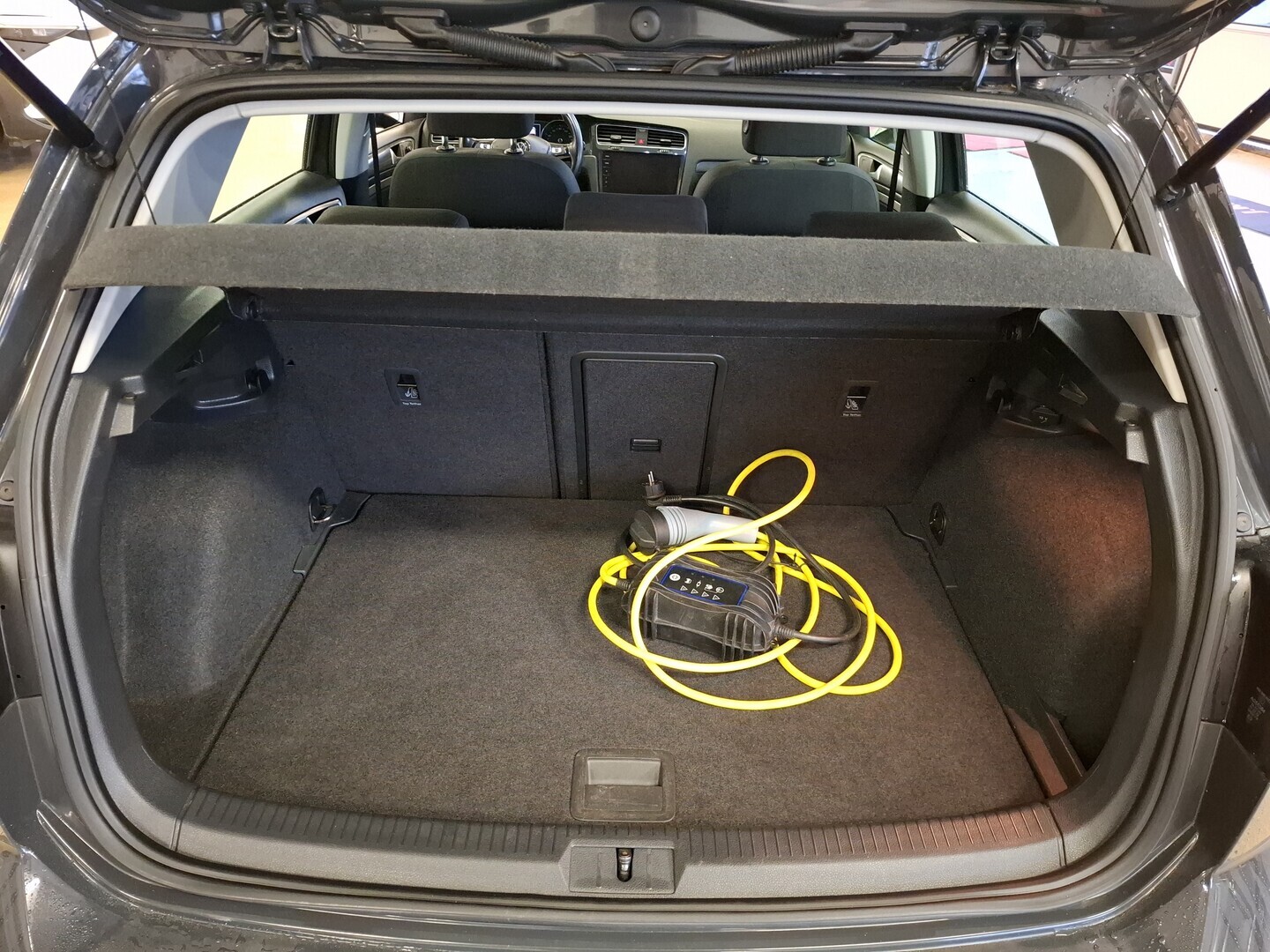 VOLKSWAGEN Golf 2019