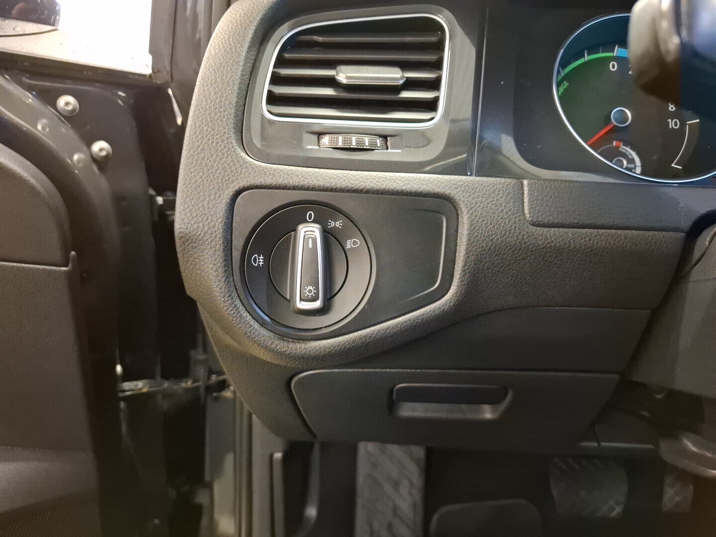 VOLKSWAGEN Golf 2019