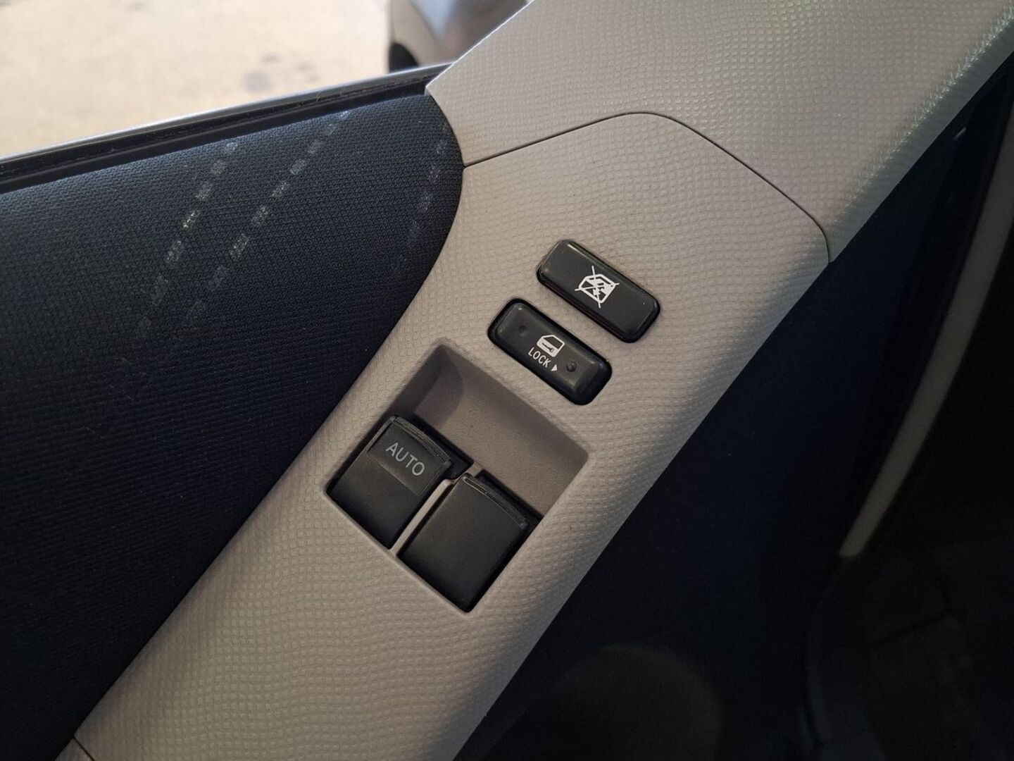 TOYOTA Yaris 2008