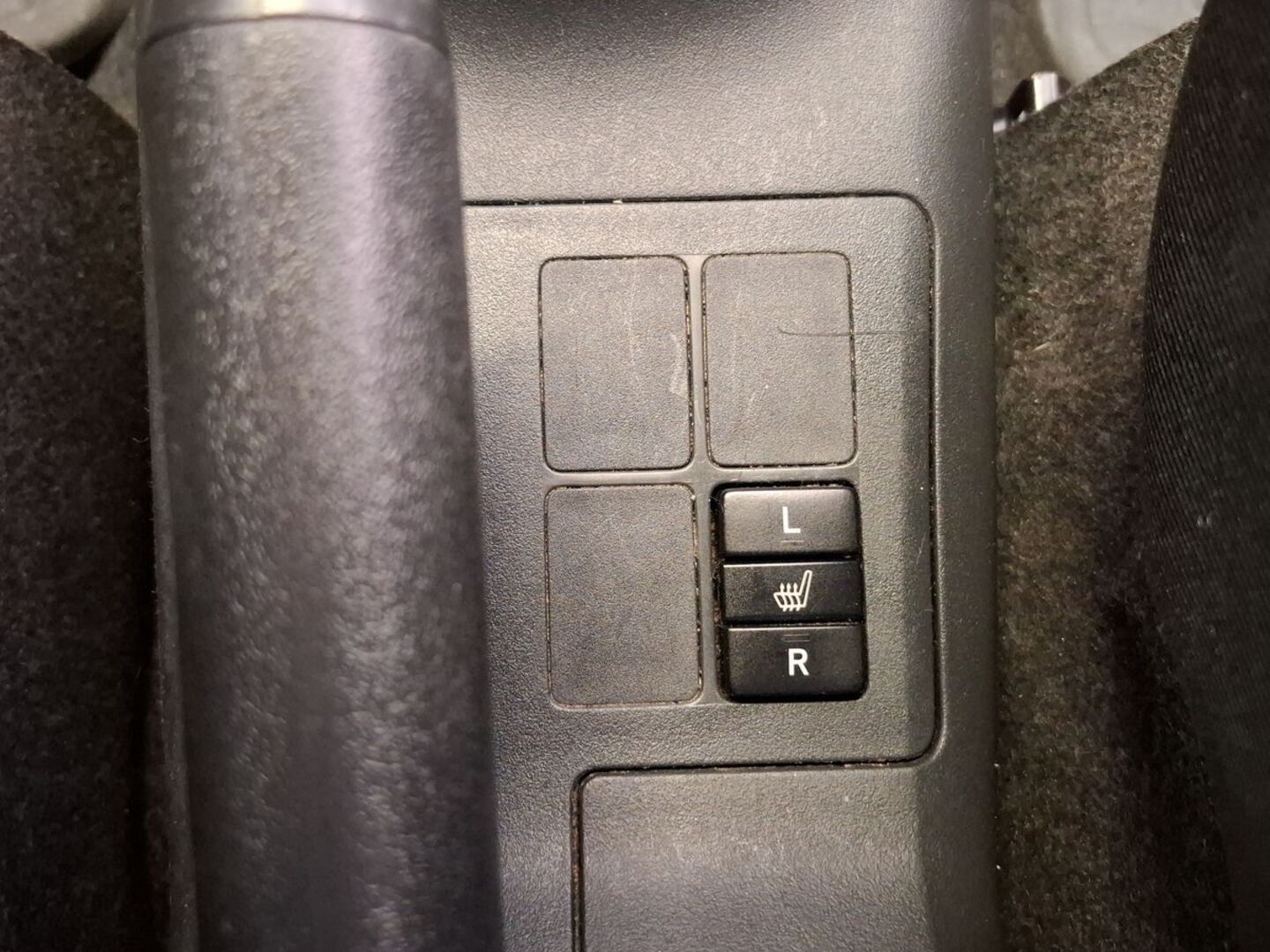 TOYOTA Yaris 2008