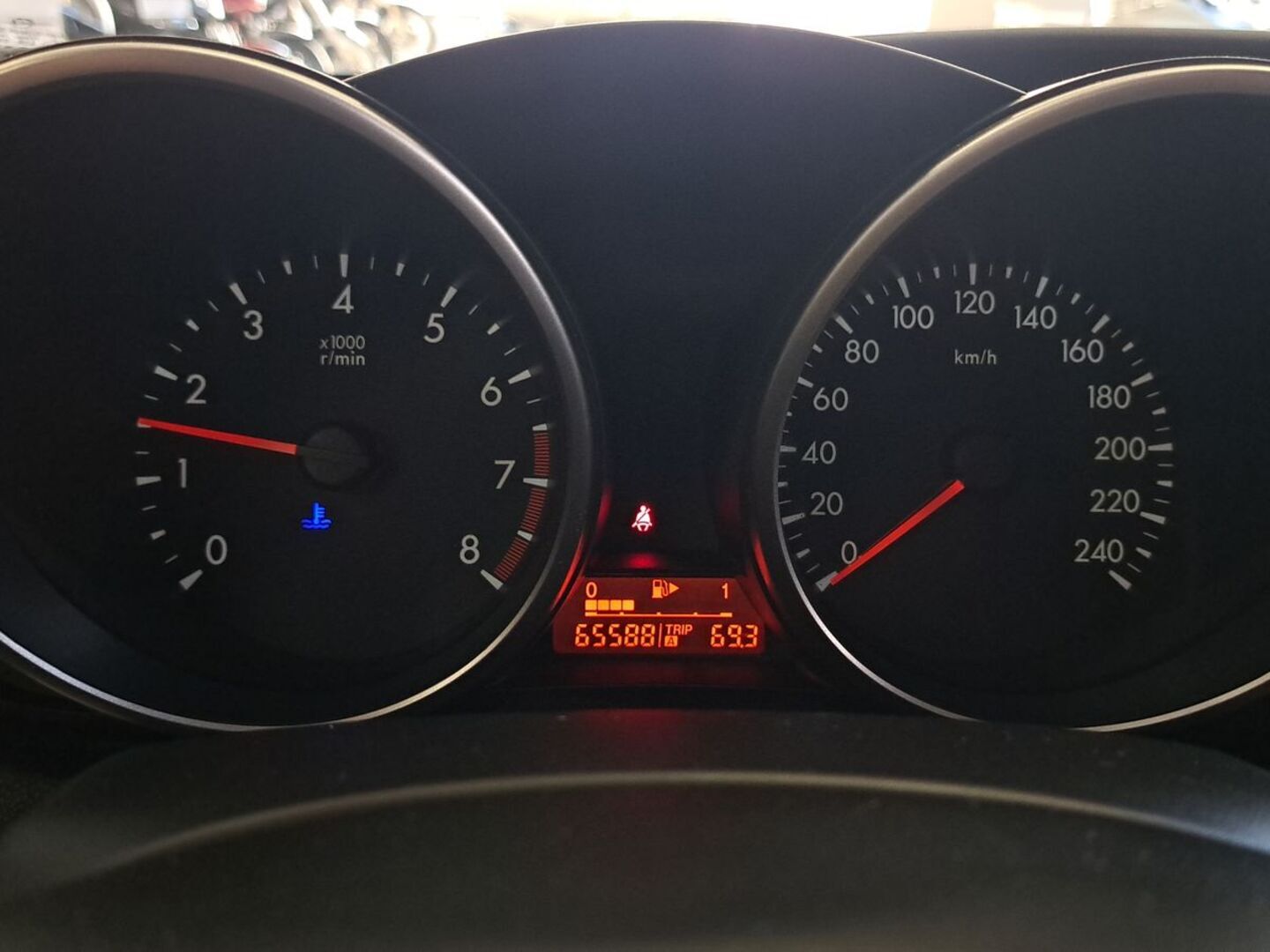MAZDA Mazda3 2011