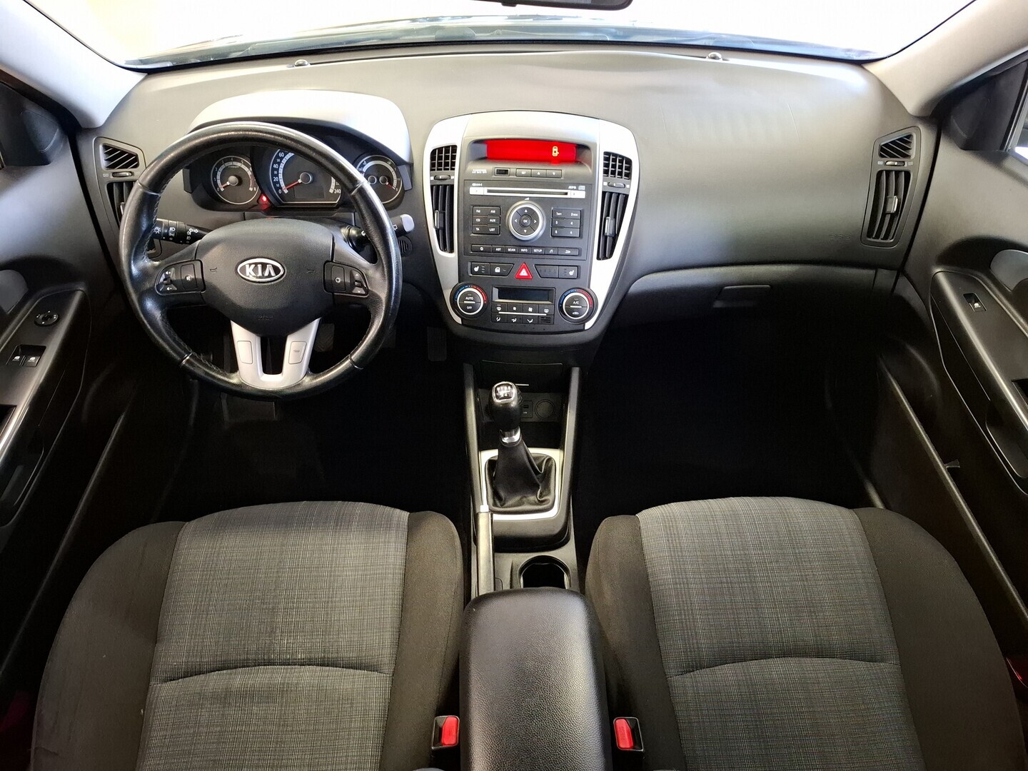 KIA cee'd 2010