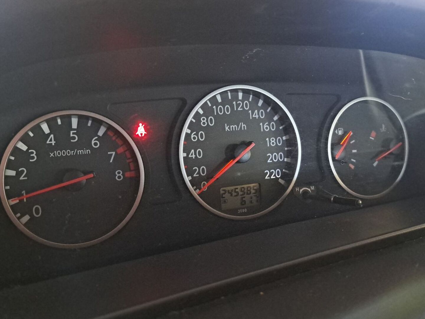 NISSAN X-TRAIL 2005